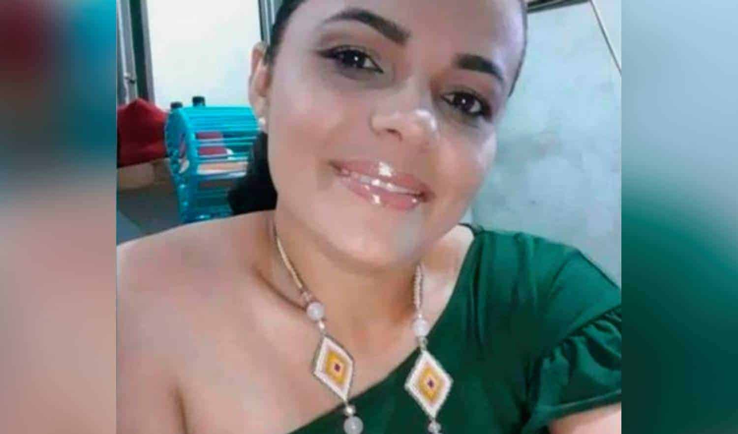 María