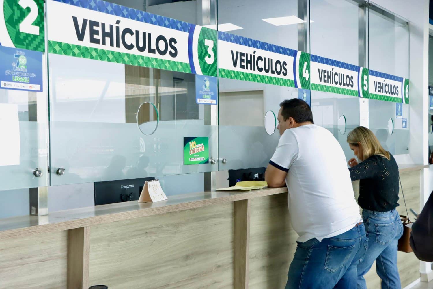 impuestos