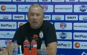 Bacca habla sobre sitación de los cuerpos técnicos con los periodistas