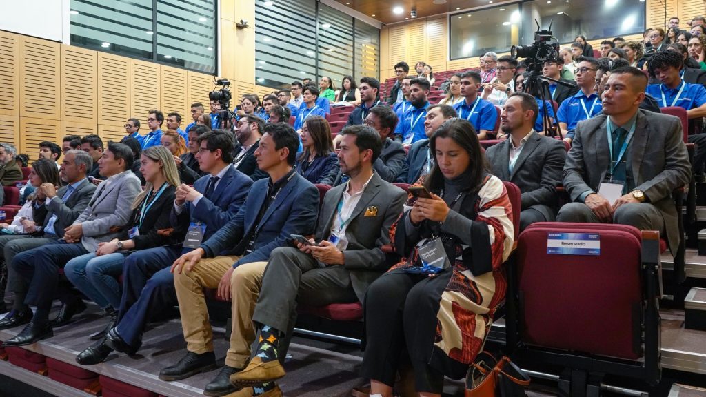 Samsung Electronics Colombia y Universidad del Rosario Capacitan Gratuitamente a Jóvenes en Inteligencia Artificial
