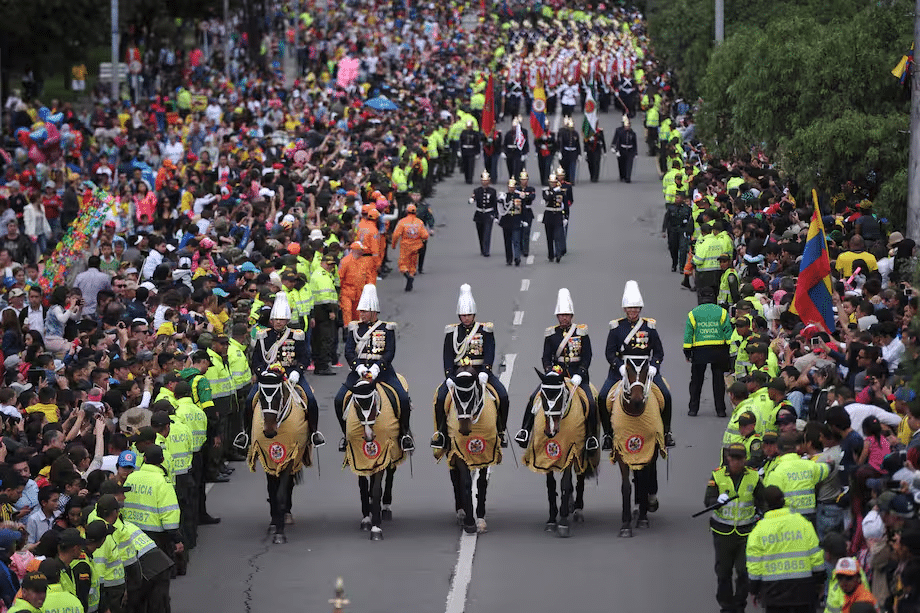 Desfile del 20 de julio, otra fecha significativa para nuestro país