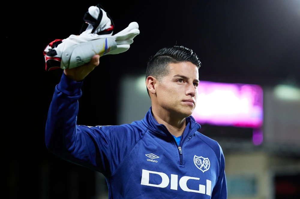 Técnico del Rayo explica por qué dejó a James Rodríguez sin minutos ante el Girona