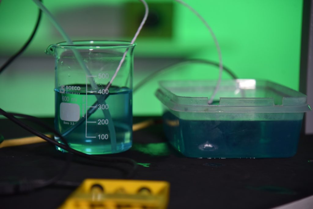 Innovación UPB: Tecnología que revoluciona el calentamiento de líquidos en microondas
