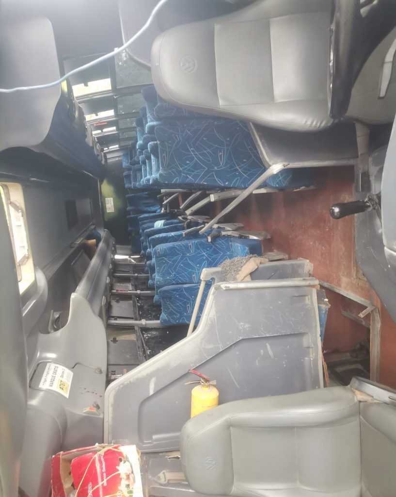 bus