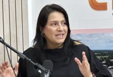 Paola Holguín