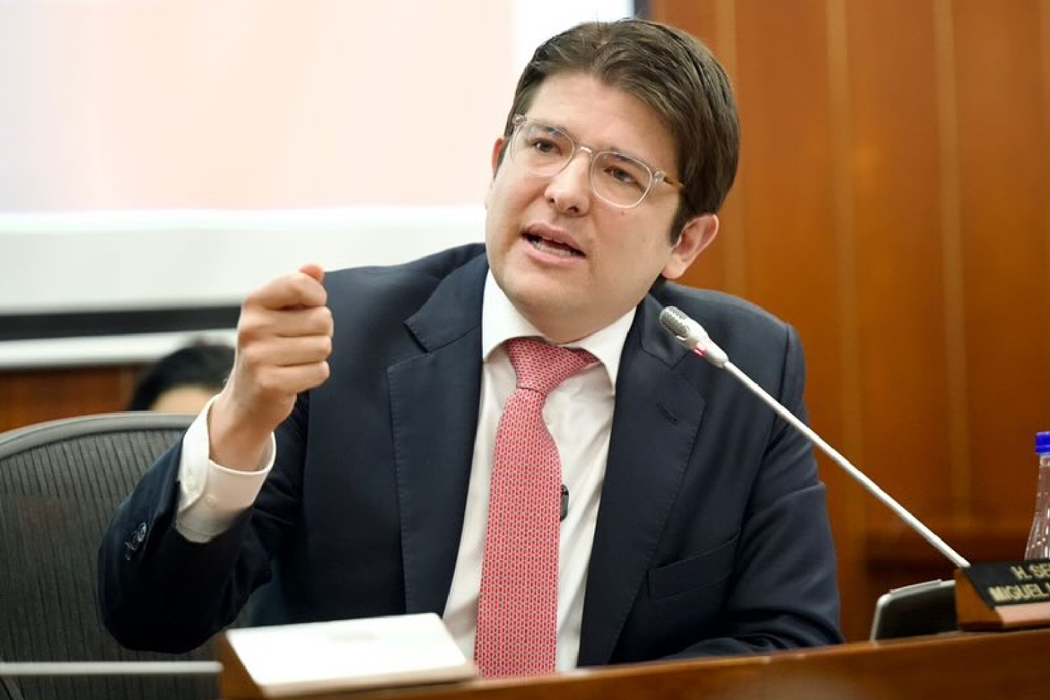 Miguel Uribe