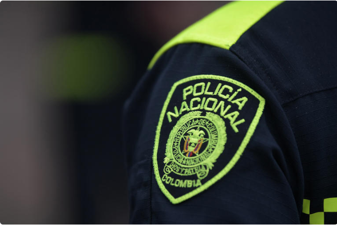 Policía