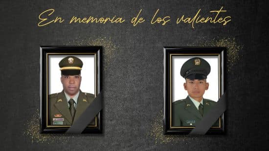policías