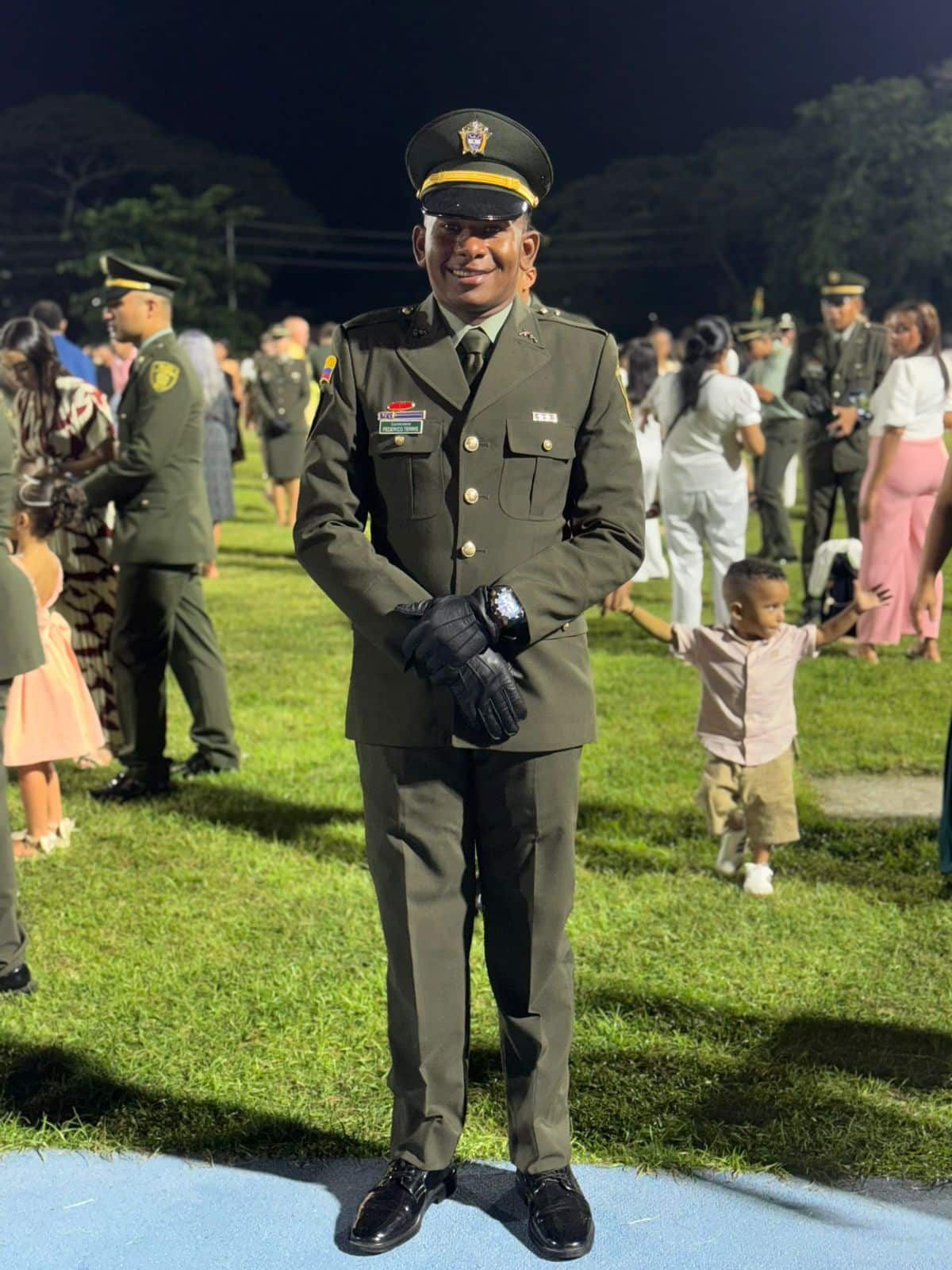 Policía