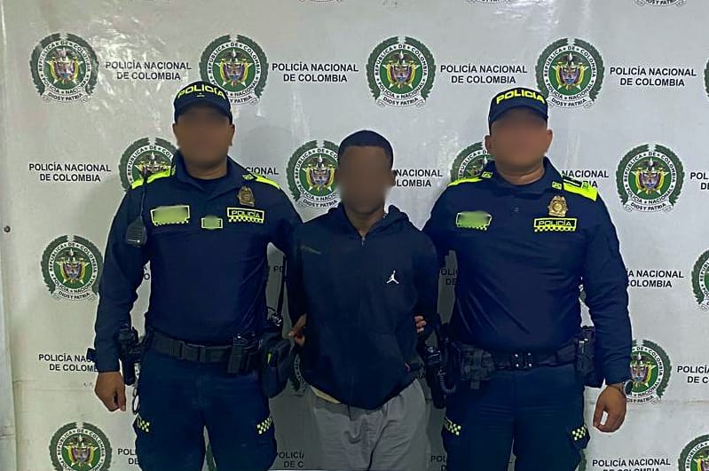 Policía