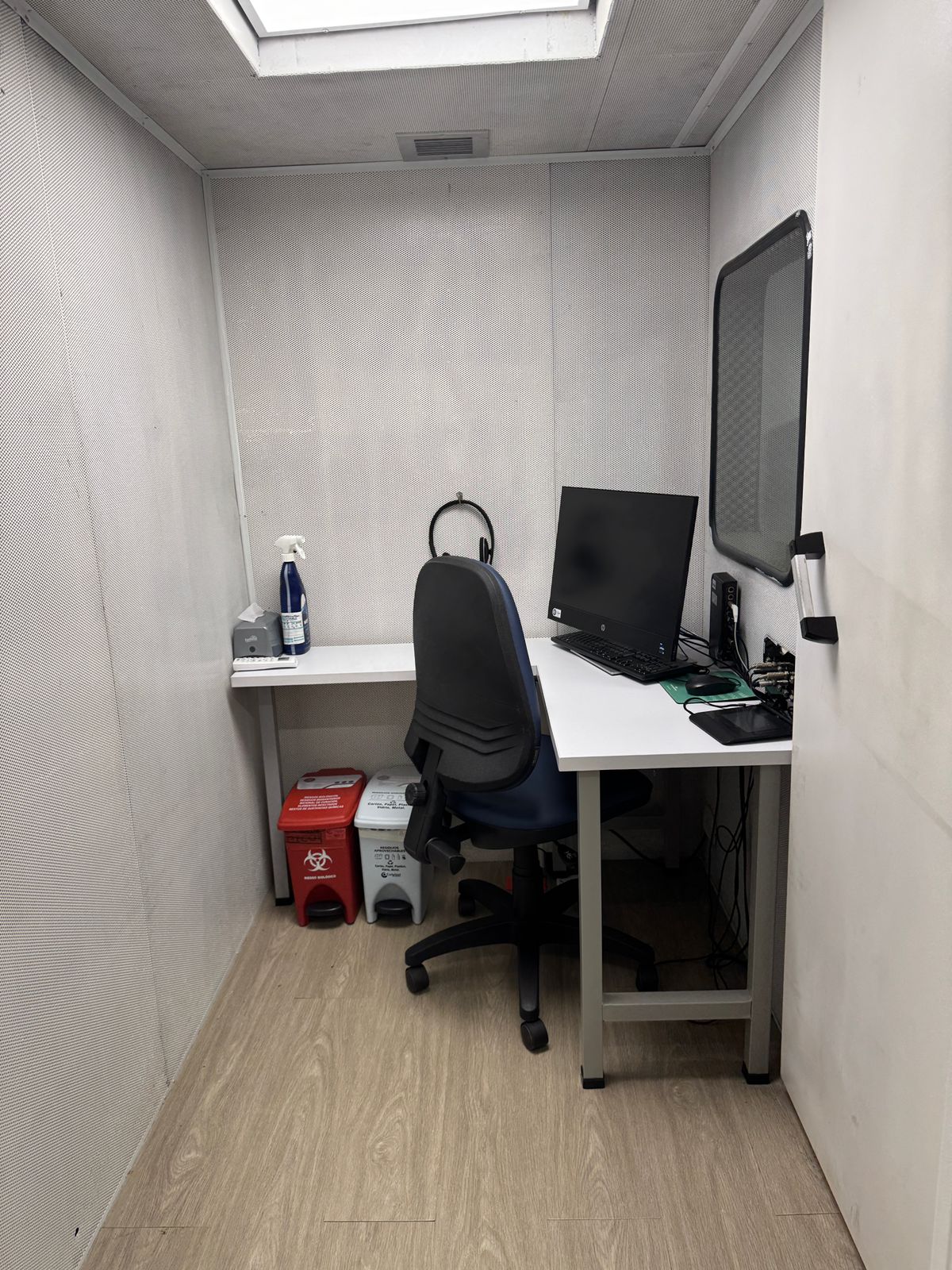 Audiocom