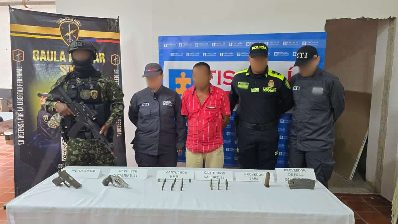 Policía