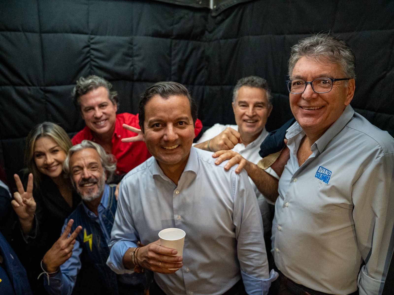 Mauricio Cárdenas, Vicky Dávila, Juan Manuel Galán, Aníbal Gaviria, David Luna y Juan Daniel Oviedo conforman La Gran Consulta por Colombia