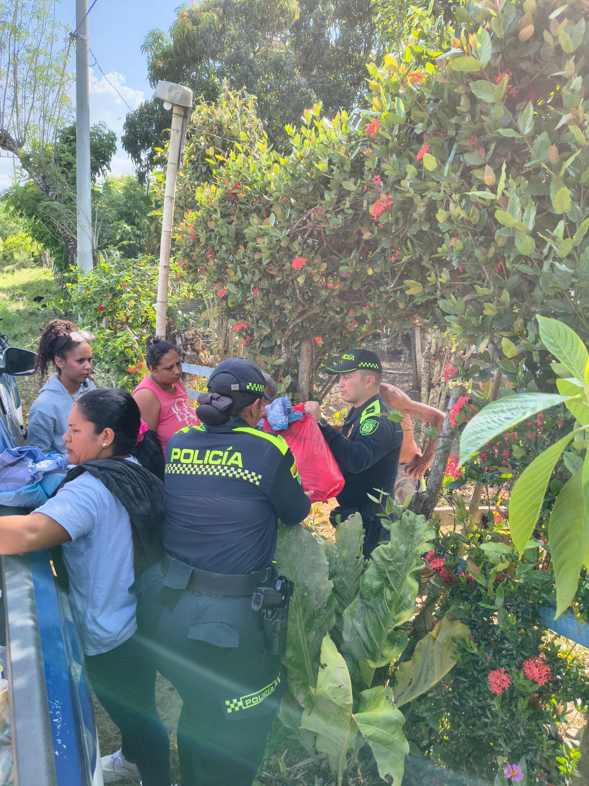 Policía