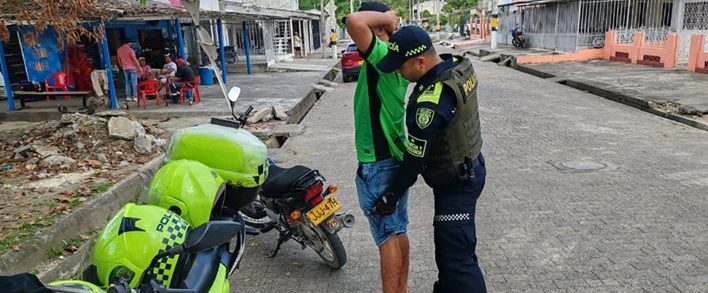 Policía