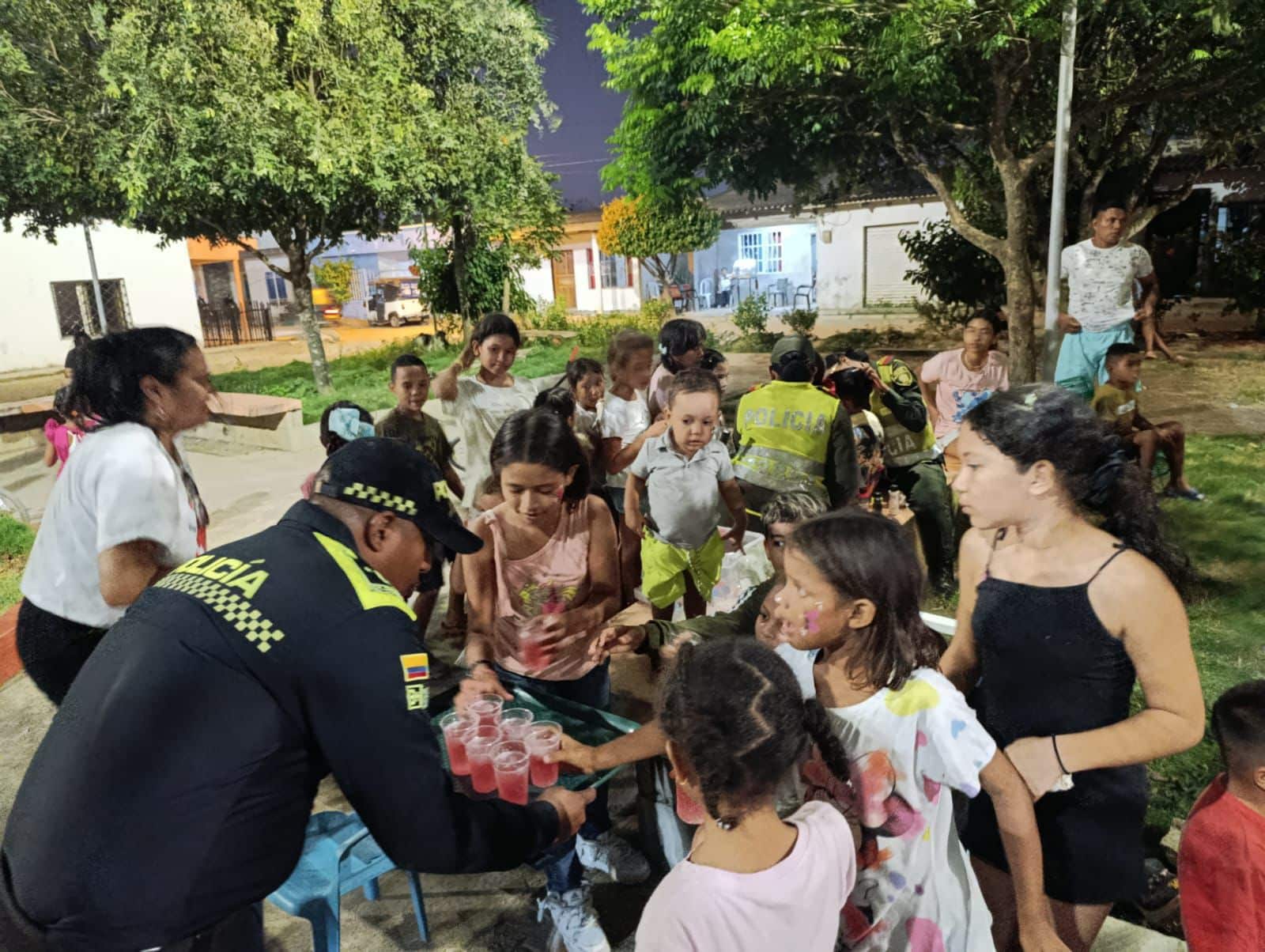 Policía