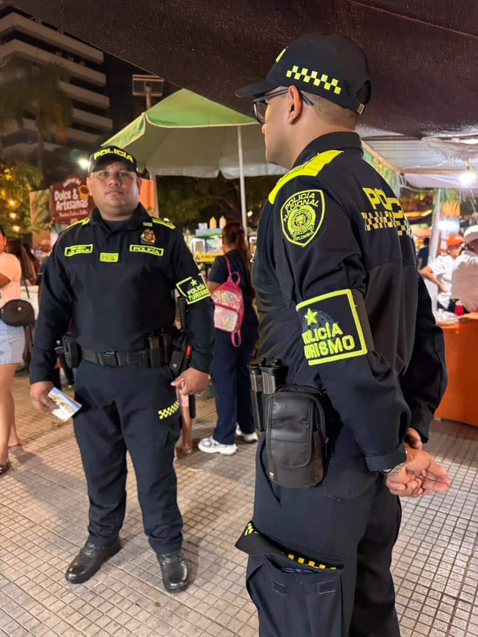 Policía