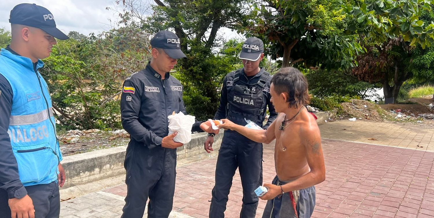Policía