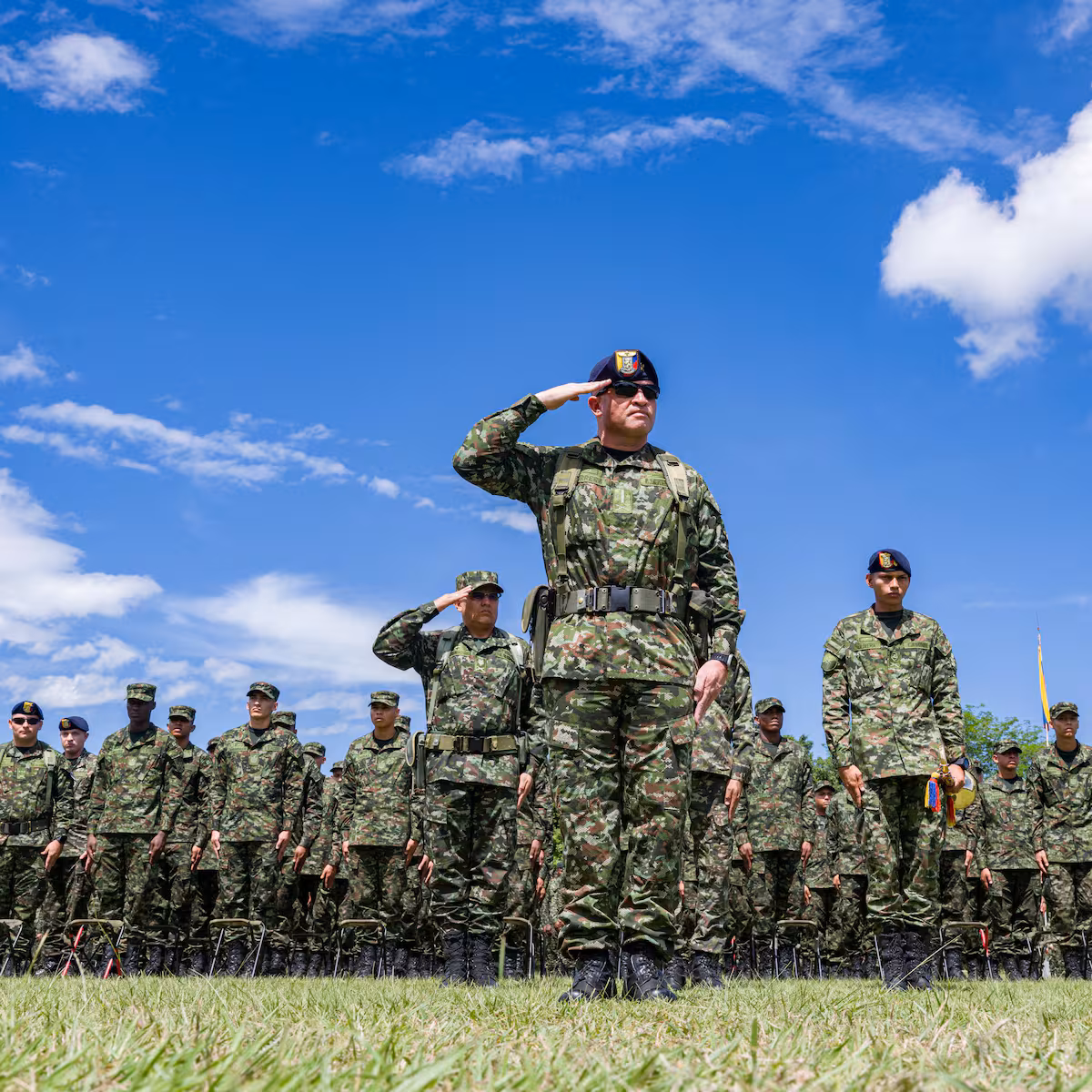 militares 
