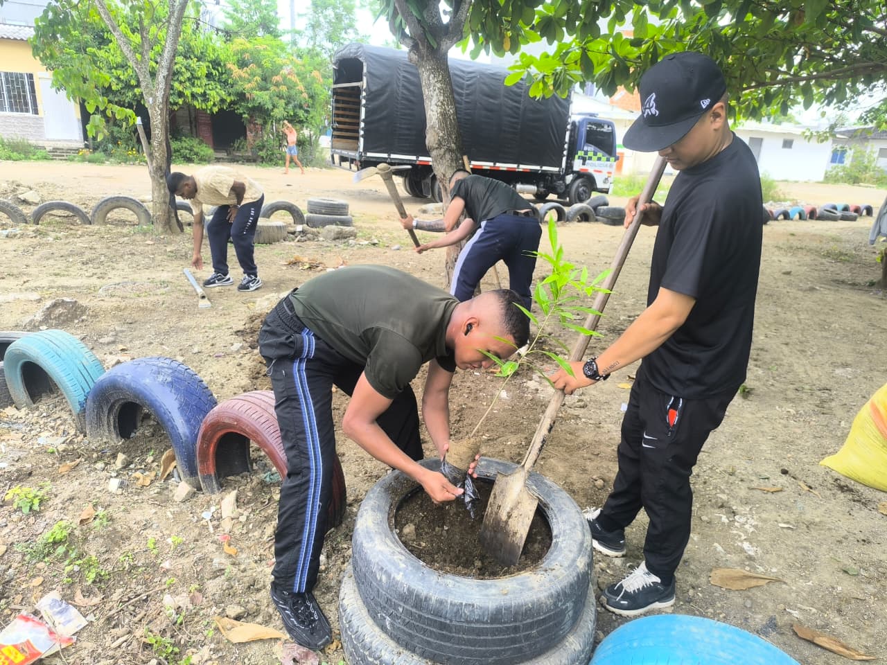 Policía