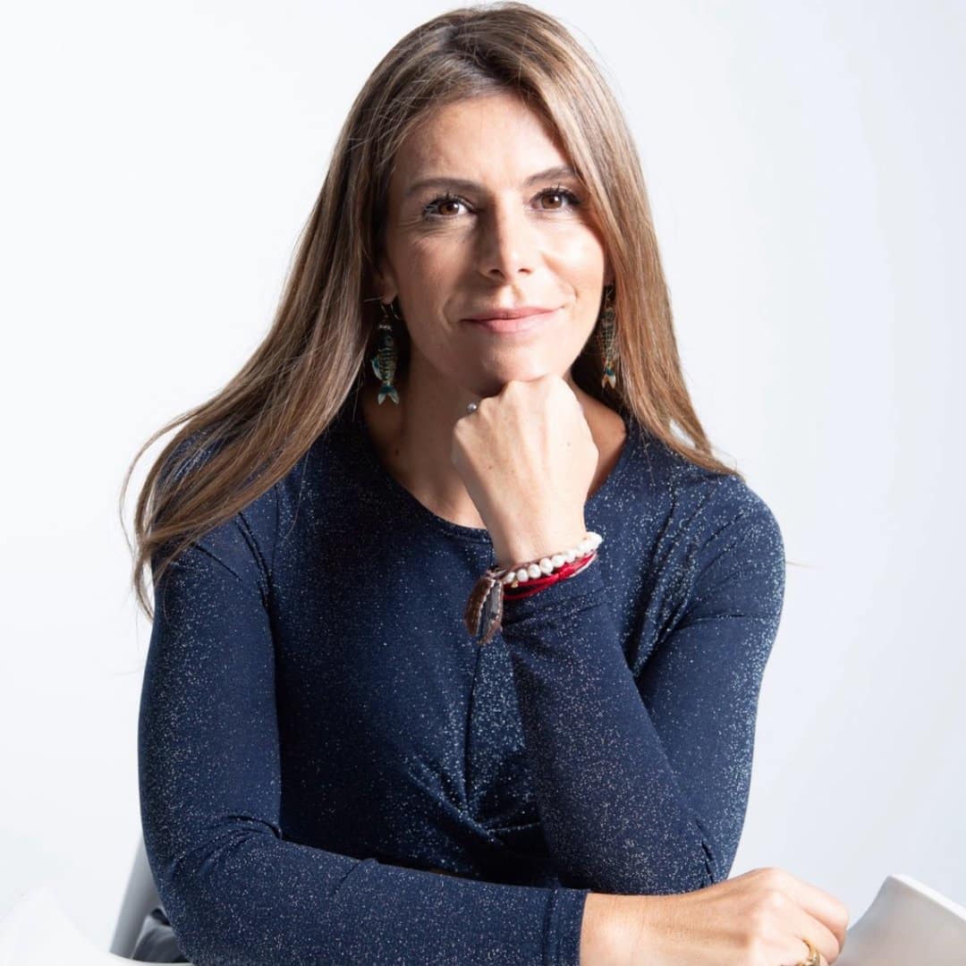 María