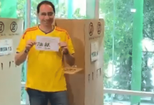 José