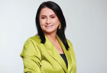 Paola Holguín