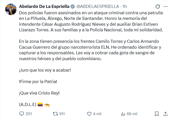 policías