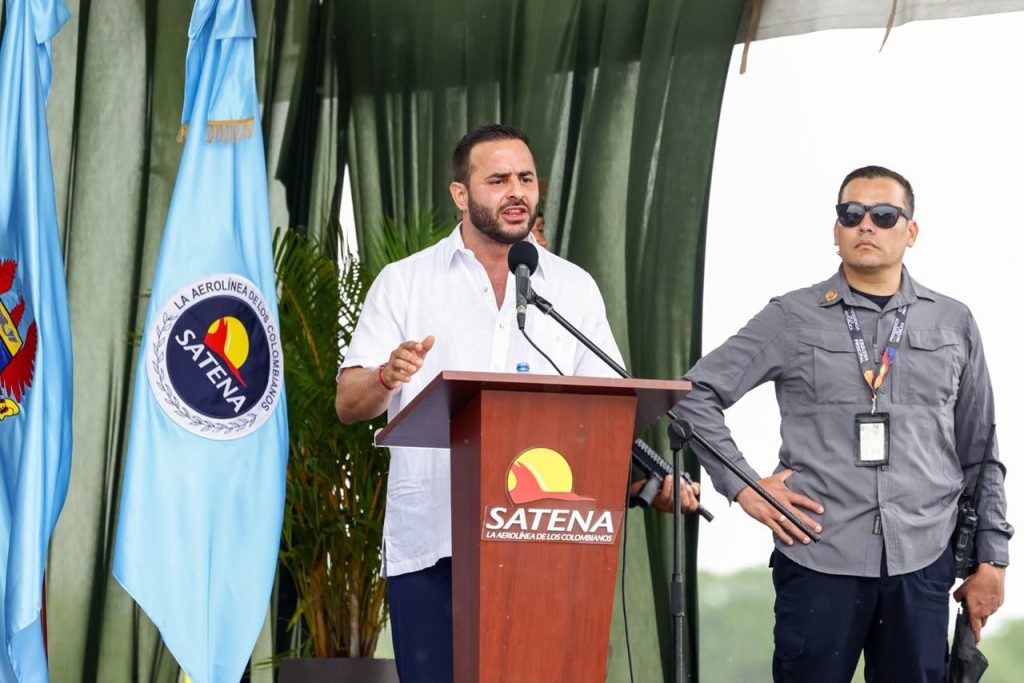 Abelardo promete más conectividad y desarrollo para su tierra