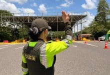Policía