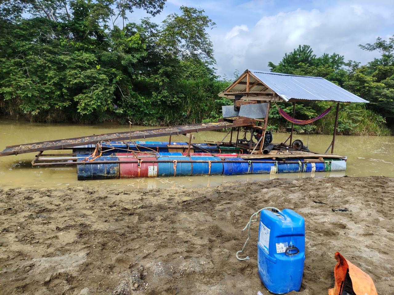 río